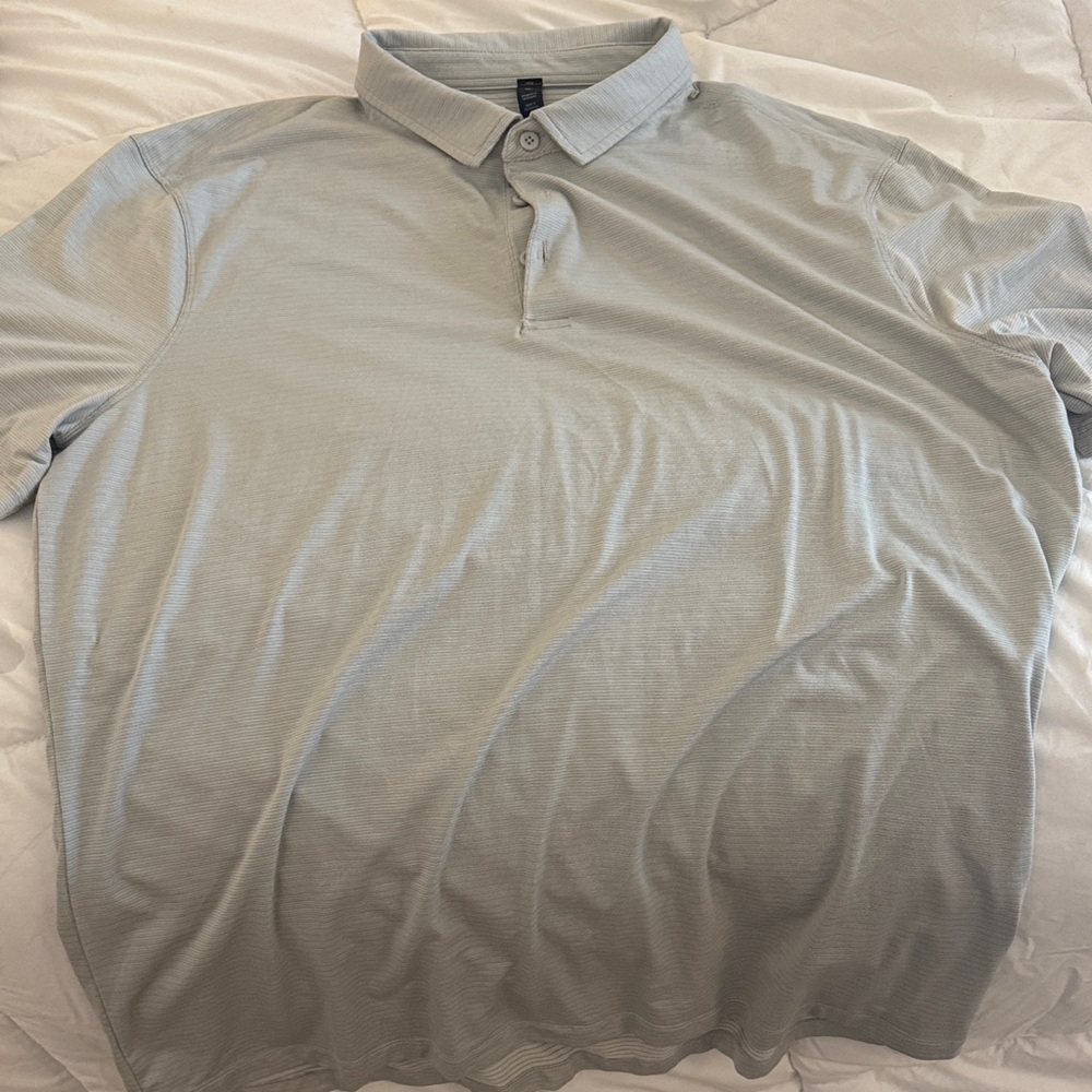 Lululemon Men's Gray Polo Shirt